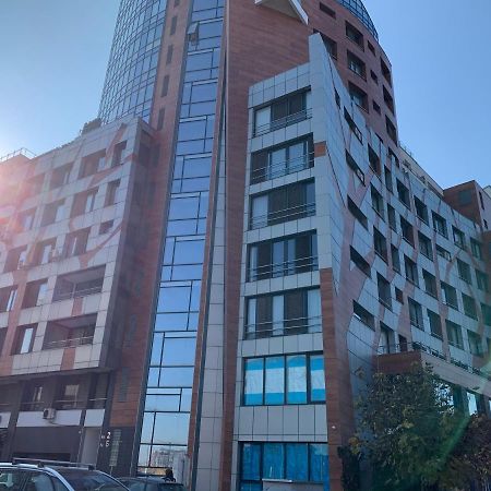Sliver City Next To Paradise Mall And Metro Sofia Exterior photo